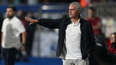 Mourinho'dan hakem tepkisi: "Çok kötü bir hakem ve VAR'a kararlarına karşı oynadık"