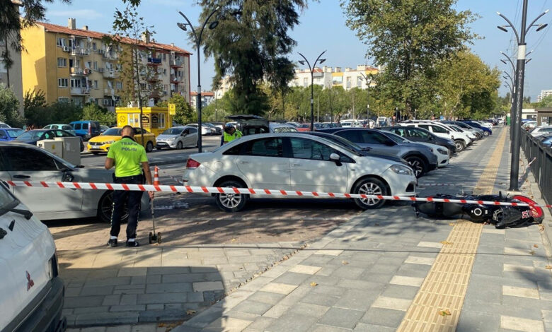 Otomobille çarpışan motosikletin 18 yaşındaki sürücüsü can verdi