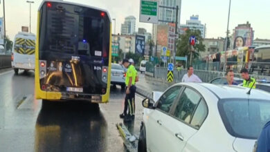 Şişli'de otomobil İETT otobüsüne çarptı: 3 yaralı