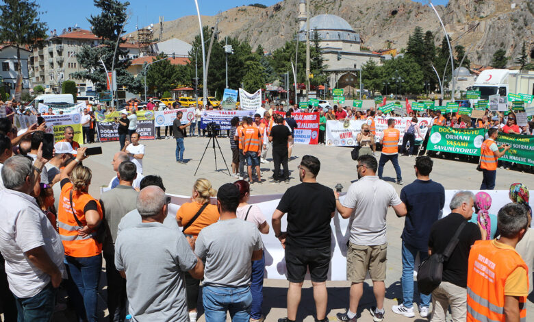 Tokat'ta köylüler, maden arama çalışmasını protesto etti