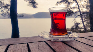 Yıllardır dikkat ediyorduk, meğer hepsi boşunaymış! Çayı şekersiz içenlere uzmanlardan ciddi uyarı geldi