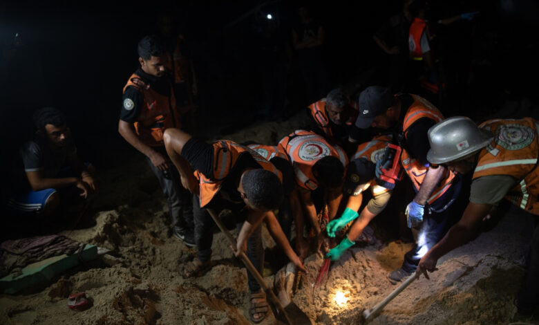 İsrail yine katliam yaptı! Han Yunus'ta sivillere bomba yağdırıldı