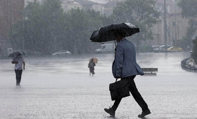 Meteoroloji il il saydı! Gök gürültülü sağanak yağış geliyor...