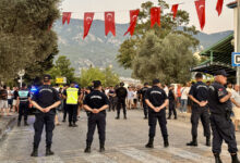 Muğla'da iki grubun kavgasında ortalık savaş alanına döndü! 13 kişi yaralandı