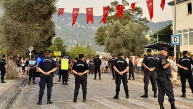 Muğla'da iki grubun kavgasında ortalık savaş alanına döndü! 13 kişi yaralandı