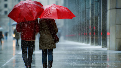 Havalar iyice karıştı! Tam sıcaklıklar artıyor derken Meteoroloji'den sağanak uyarısı yapıldı!