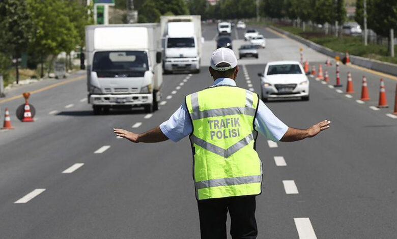 İstanbul Valiliği, trafiğe kapatılacak yolları açıkladı