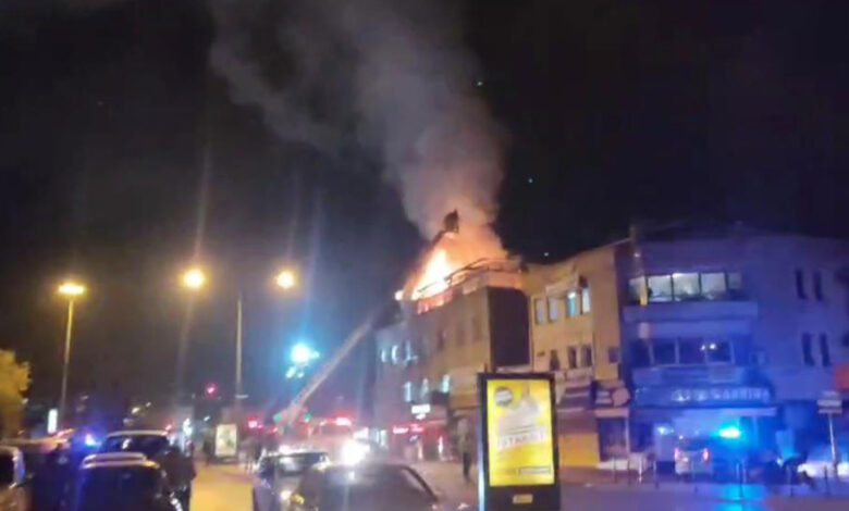 Konya'da çıkan çatı yangını paniğe neden oldu