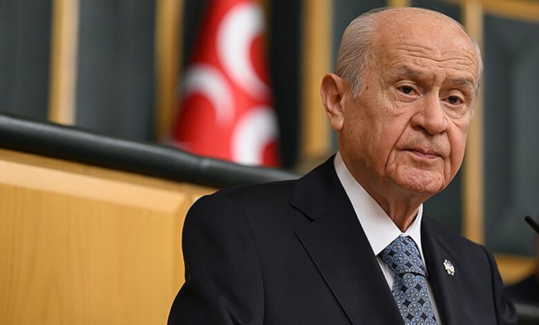 MHP lideri Bahçeli'den Özgür Özel ve DEM'li Bakırhan ile tokalaşma açıklaması