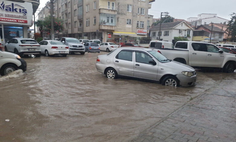 Meteoroloji hafta sonu için uyardı: Tedbirinizi alın, kuvvetli sağanak geliyor