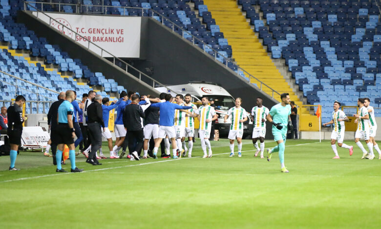 Şanlıurfaspor, Adana'da farklı kazandı