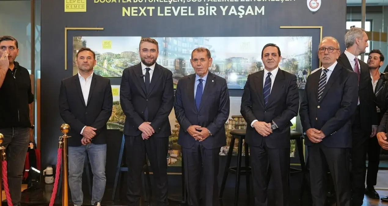 Qalatasaray təqdimatda bir araya gəldi